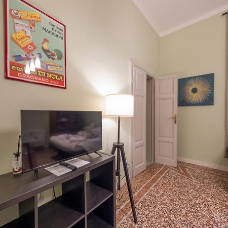 Lungarno Buozzi 7 Apartments Pise Extérieur photo
